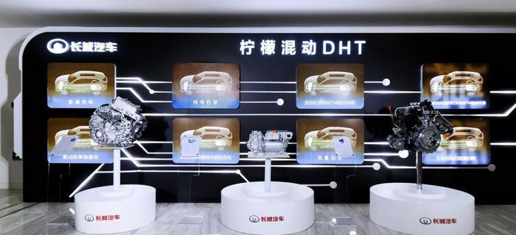 性能与效能兼顾，技术突破就得靠自己，魏牌智能DHT技术能否挑战日系