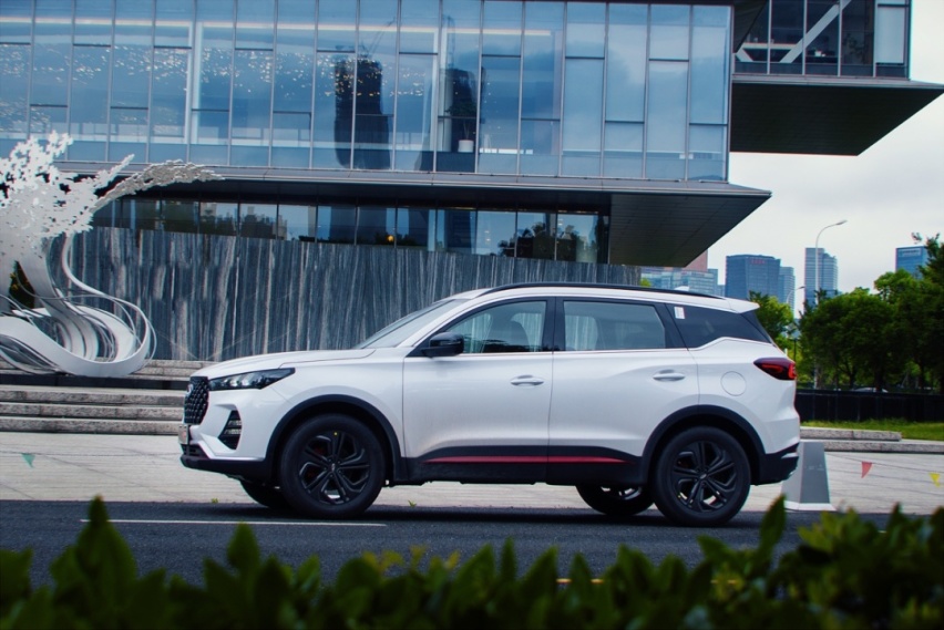 看过这款帅气、全能的SUV，保你能成为超能守护者！