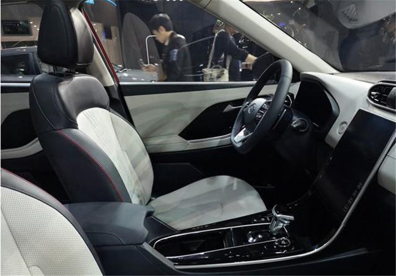 重庆车展，北京现代首发两款小型SUV，你觉得好看么？