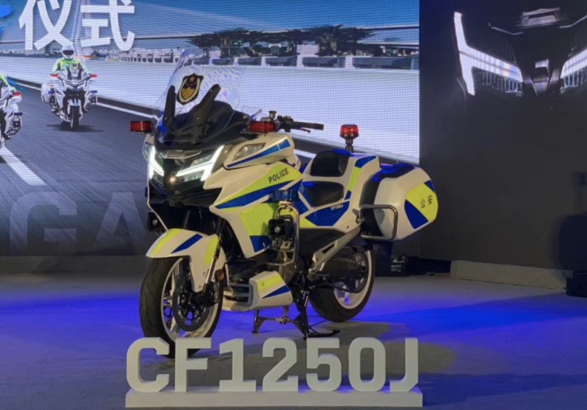 春风将推公升级街车，V型双缸水冷引擎140马力，KTM技术