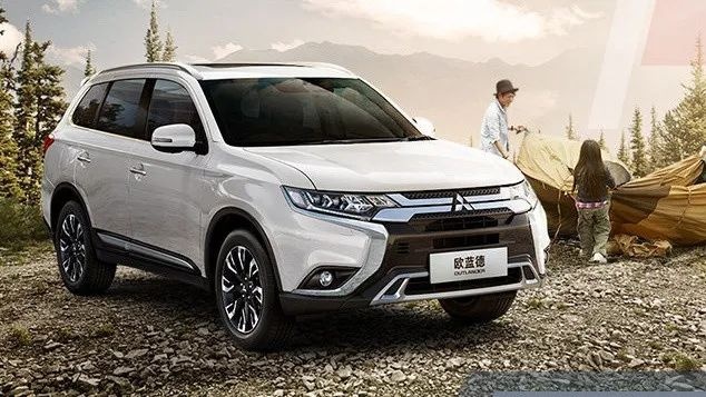 路虎全新卫士新增5.0T V8车型，吉利Preface谍照曝