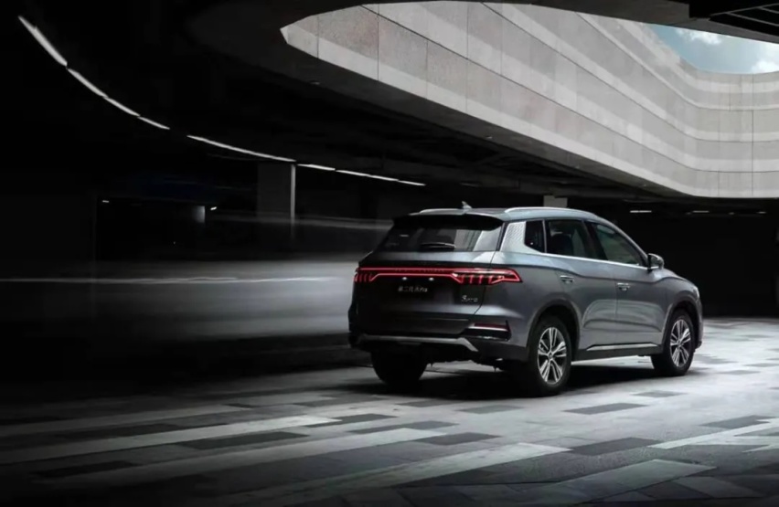 第二代宋Pro：越来越时尚，简直不像10万级SUV