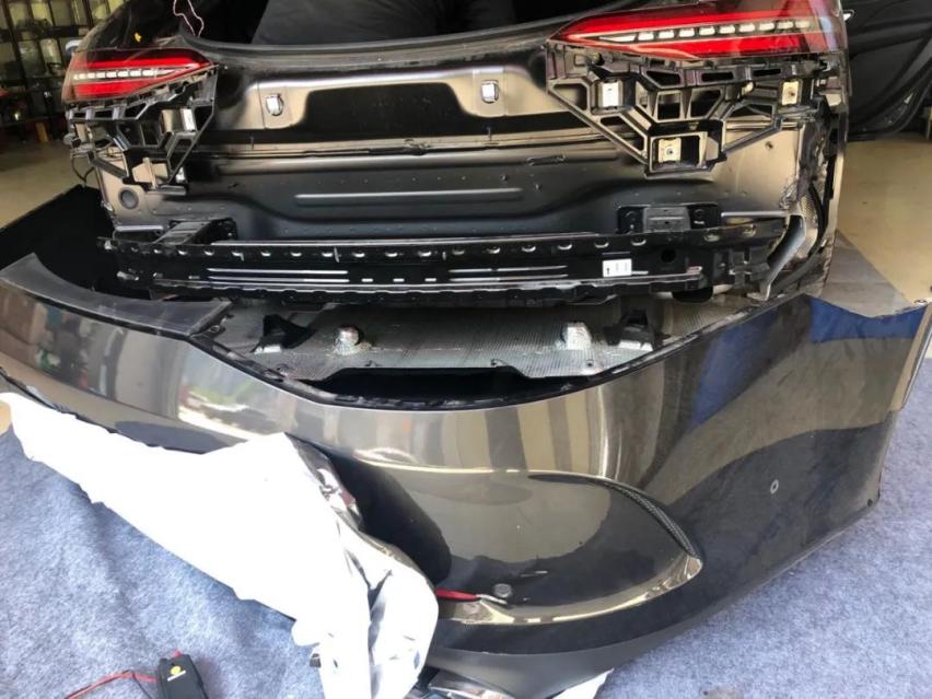 19款奔驰AMG GT50改装23P驾驶辅助系统和前排座椅记
