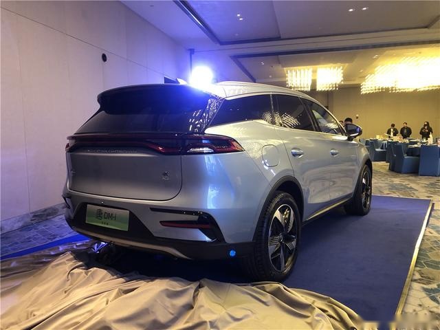 “冠军”不好惹！比亚迪卷出新高度，汉/唐冠军版均20.98万起售