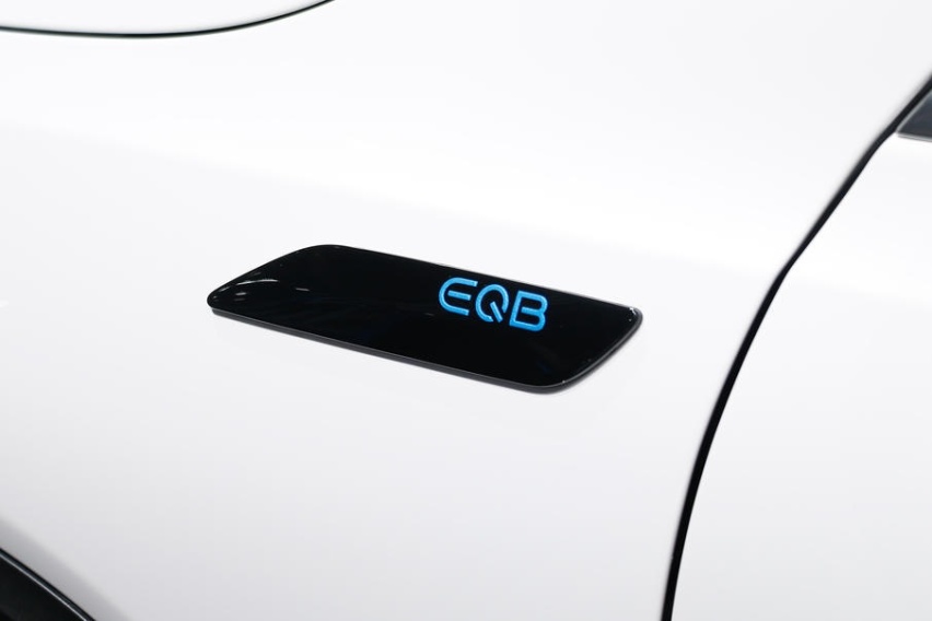 实拍奔驰EQB 对标特斯拉Model Y/续航超500公里