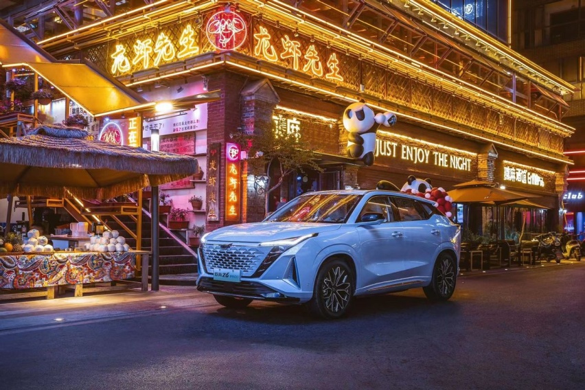 长安欧尚Z6第10万台下线，高热度高口碑点燃热销，继往开来，未来可期