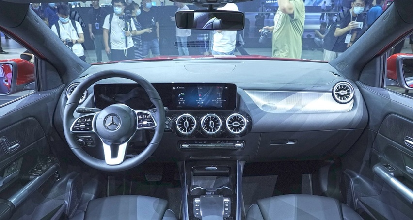 花30万买辆1.3T的SUV？但如果它是辆奔驰 你会考虑吗