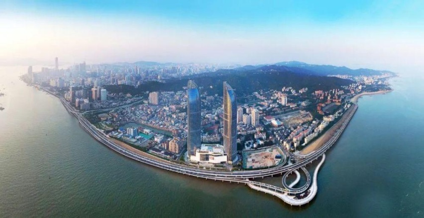 厦门高崎机场附近哪里停车便宜，厦门高崎机场停车费一天多少钱