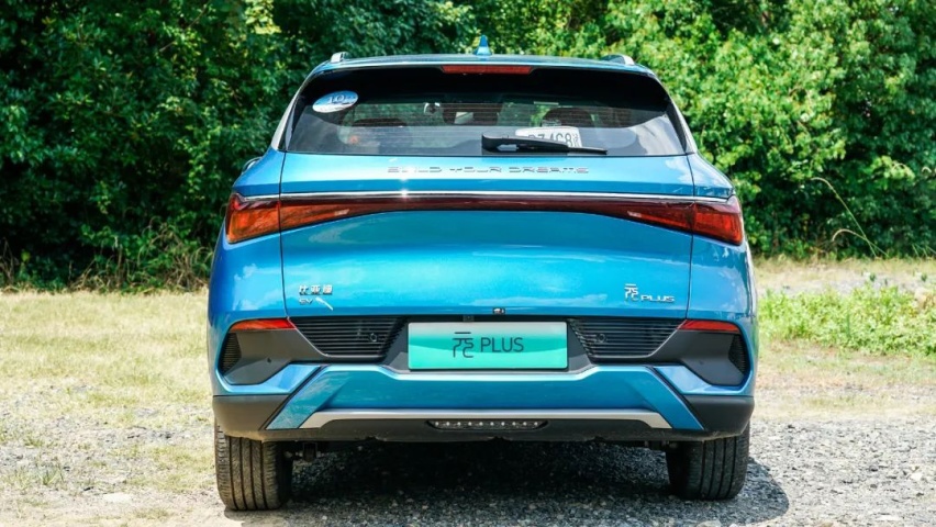 比亚迪首款15万纯电SUV，开着行吗？