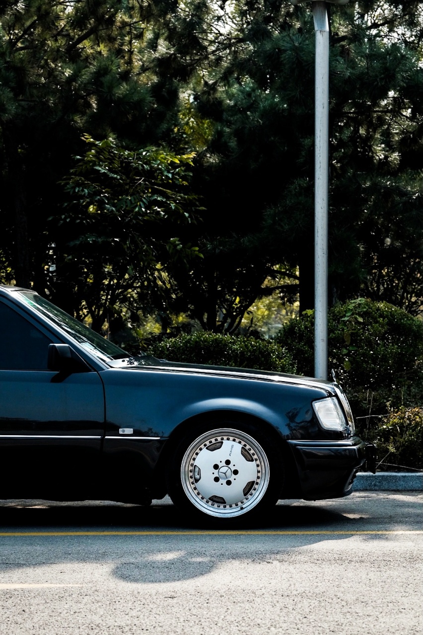 珠联璧合之作:梅赛德斯—奔驰E500AMG(W124)