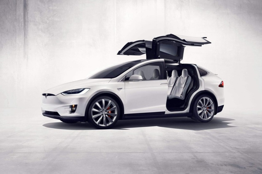 一汽-大众ID.6 CROZZ与特斯拉Model Y 谁更适合咱们