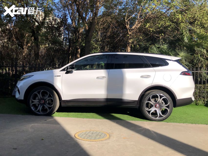 新能源车型中的“富二代”，看看腾势X插混版