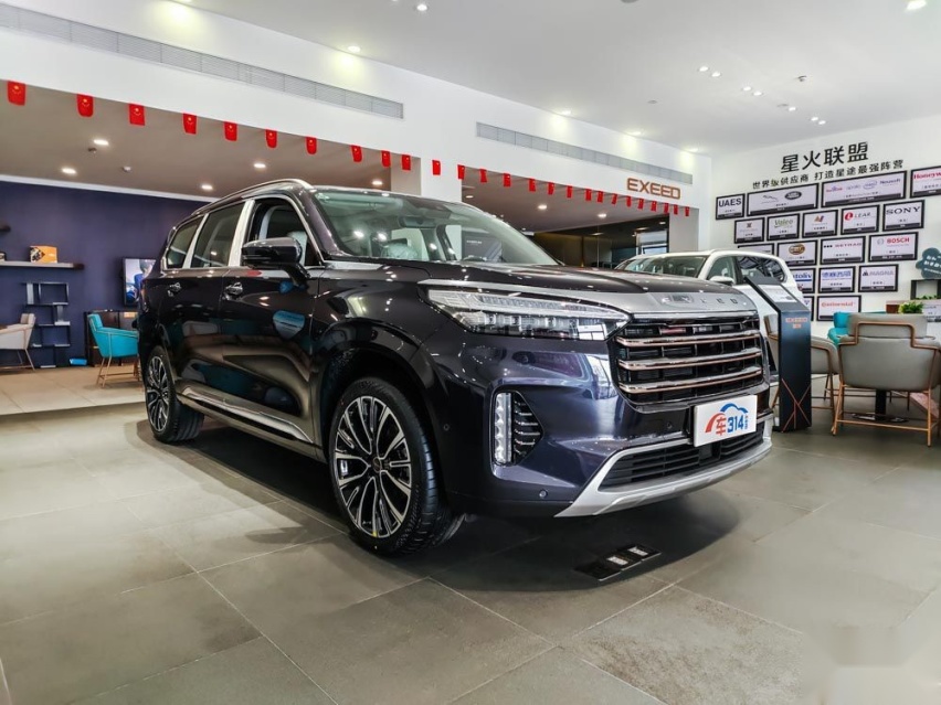 都是国产优秀中大型SUV 奔腾T99对比星途揽月谁更值得买