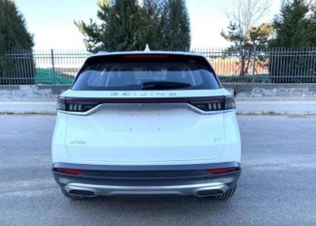 北汽在推全新次时代SUV！比瑞虎8还大，网友：翻身指日可待了