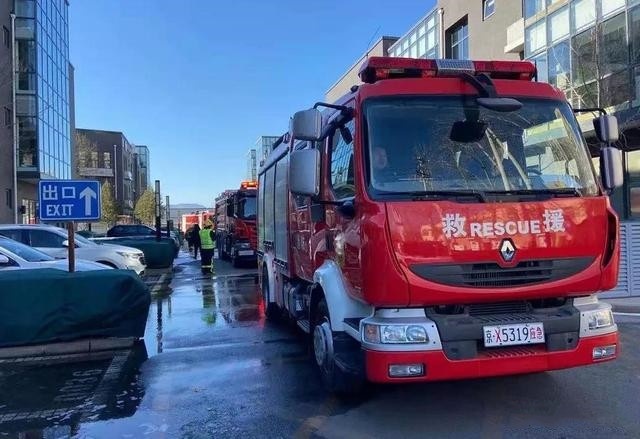 高温才导致自燃？ 不 TA可以在零下9度冬天中烧了