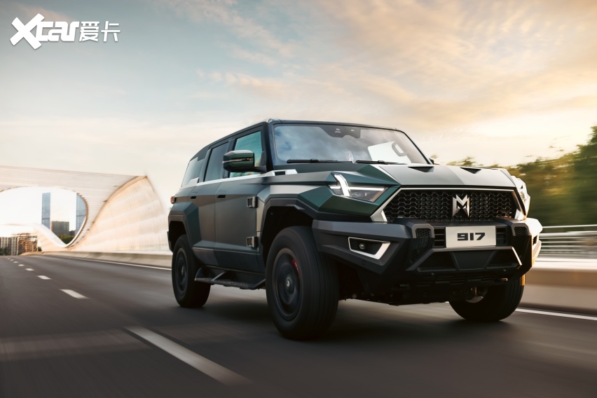 power猛士动力,采用全球首个集成差速锁,两挡变速箱的电驱总成,磅礴