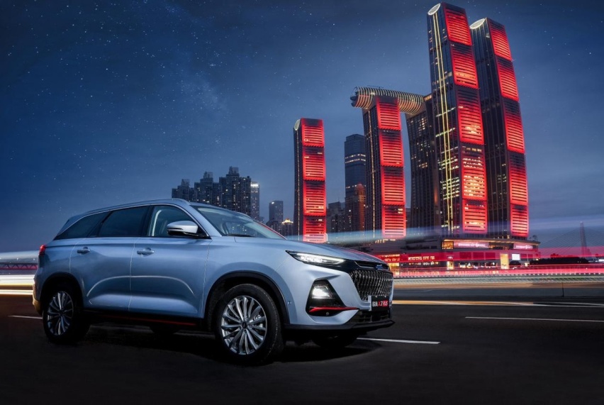 高颜值大空间SUV，长安欧尚X7 PLUS上市即热销，拥有蓝鲸动力系统