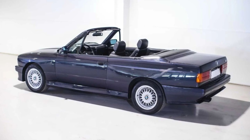 宝马M系列中第一款敞篷车！罕见的1989 年BMW E30 M3-爱卡汽车爱咖号