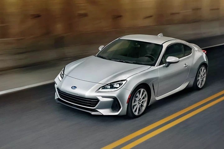 美国斯巴鲁预告推出2024 BRZ，动力性能将强化 (图2)