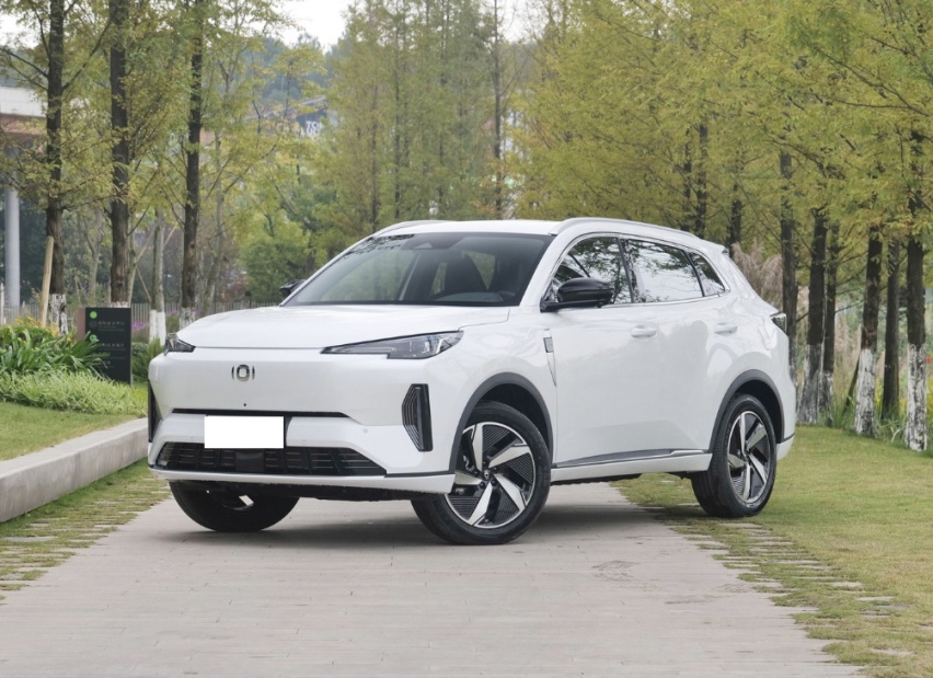 长安启源接二连三推出新车，这三款车续航超1000km，最低不足9万