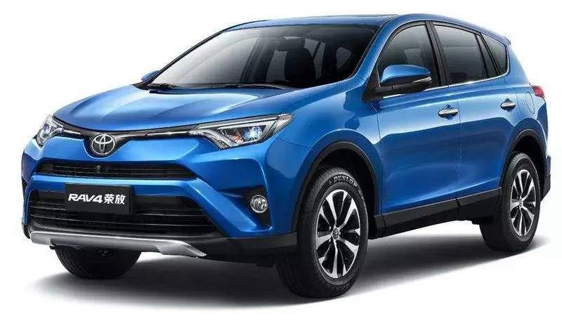 RAV4荣放:一匹在城市肆意穿行的骏马