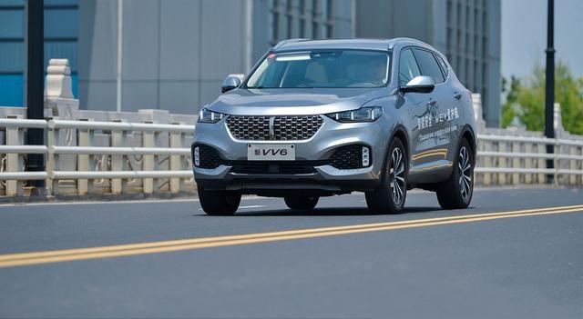 踏青季还差一台SUV，VV6对比CR-V，20万内选谁靠谱？