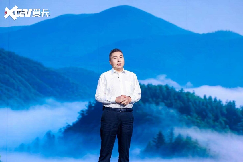 东风商用车全新绿智平台全球发布,共启多能源智慧物流新引擎