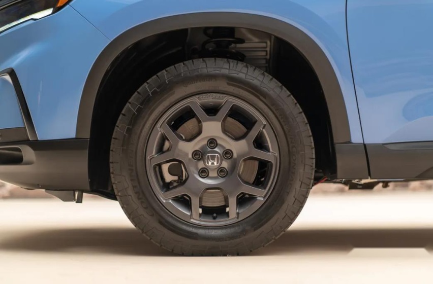 解读新本田飞行员7座SUV，搭3.5L V6发动机，竞争丰田汉兰达