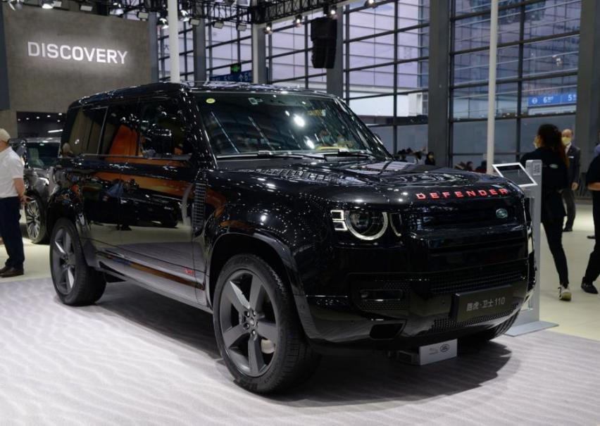 路虎也只能继续出大排量车，5.0T V8的卫士，要161.8万