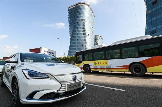 新一代L4级自动驾驶示范运营，长安汽车从现实驶向未来