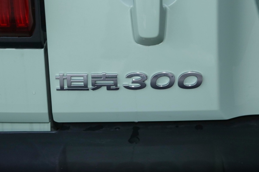 新款坦克300抢先看，外观升级，新增插电混动，售价将上调？