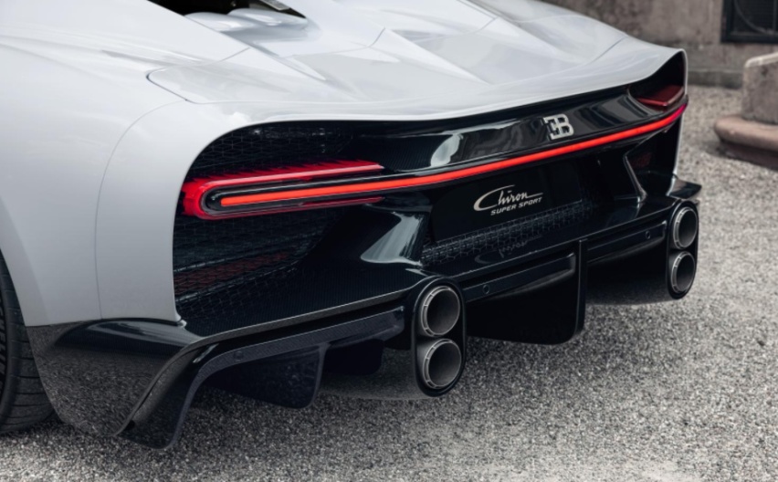 售320万欧元 布加迪Chiron Super Sport亮相2022