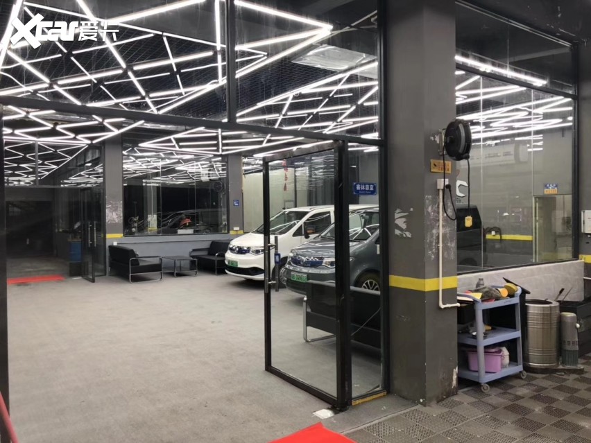 深圳电动小汽车汽车维修汽车美容汽车救援车险新能源