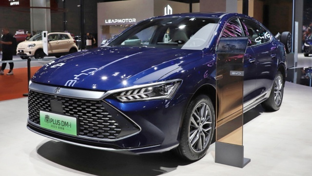 为啥10万内不会有增程车？用大电池能扬长避短，但太贵造不起