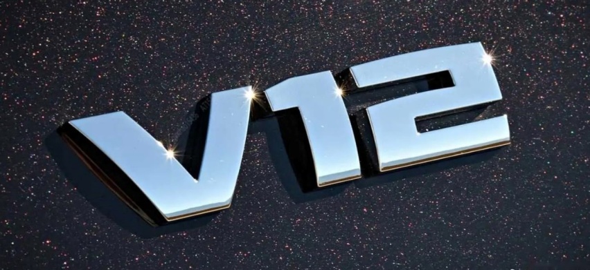 宝马官宣：6月份正式停产V12发动机，网友：要买趁早了