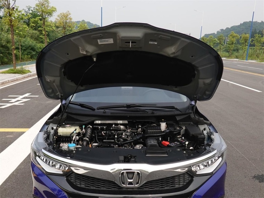 2019年印象最深刻的车：该卖10万的SUV卖5万块！