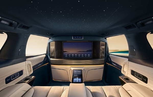 2.0T+9AT+48V轻混，2025款世纪CENTURY即将上市