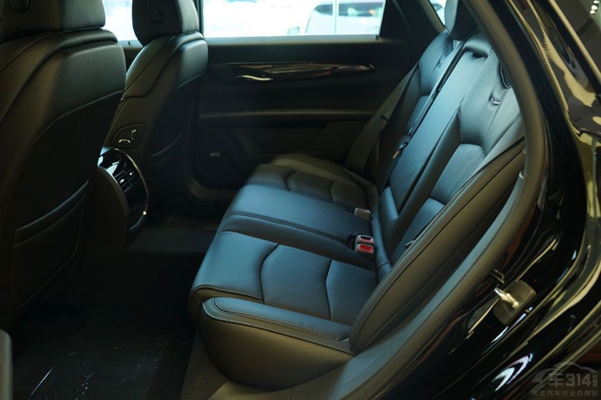 二线豪华行政车对比 XFL、CT6、S90选谁