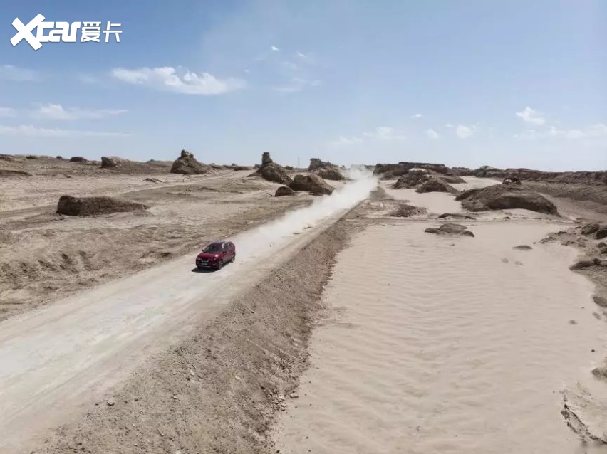 火星、戈壁、德令哈，奇骏的无人区和我们的远方