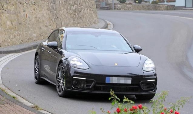 保时捷新款Panamera Sport Turismo谍照