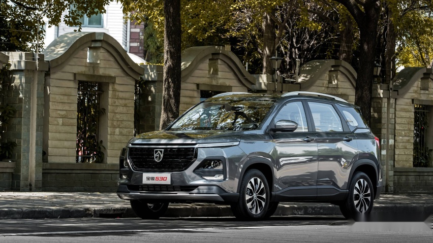 七万元就能入手的SUV 打工人都爱的宝骏530