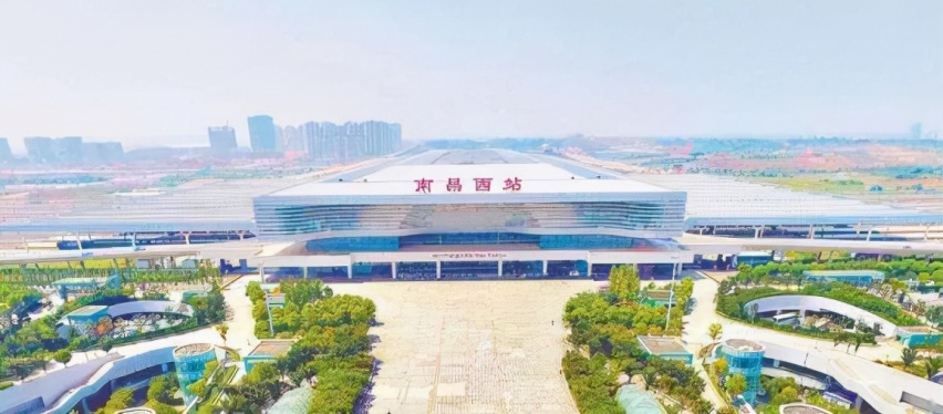 南昌西站停车场收费标准2022，南昌西站停车场一天多少钱
