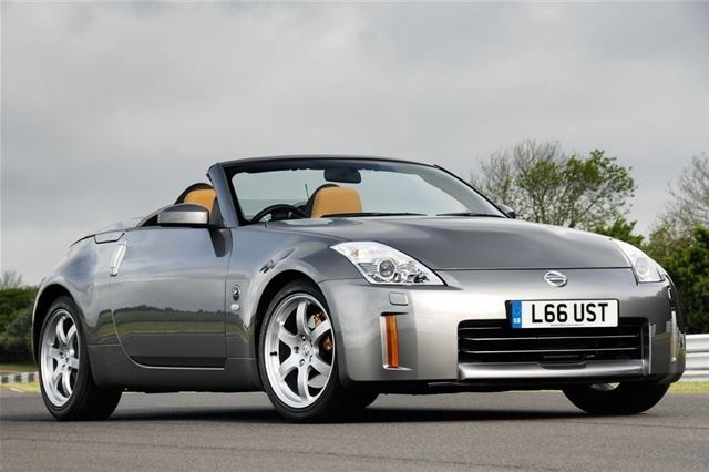 Nissan-350Z-Roadster-(1).jpg