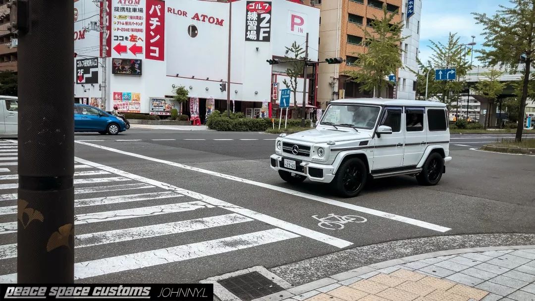 用手机拍出一想之美，这是个怎样的街头？