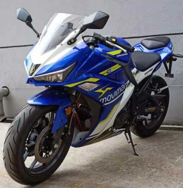 国产500cc双缸大跑车 携多款车型亮相 刀风400请接刀