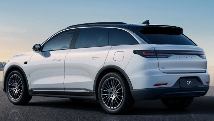 15万左右买中型SUV 这几款性价比拉满 有一款轴距高达2.9米