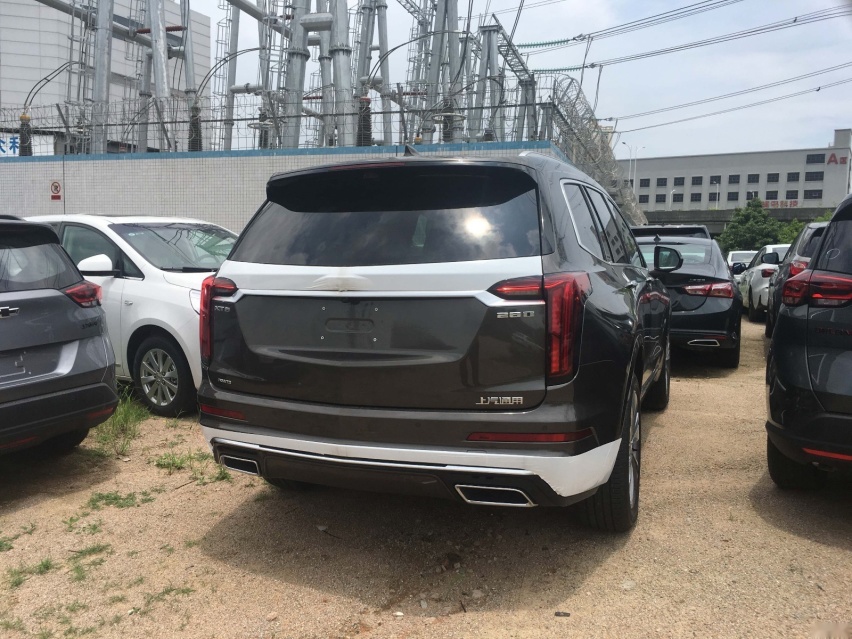 凯迪拉克XT6实车到店，依旧是浓浓的美式豪华