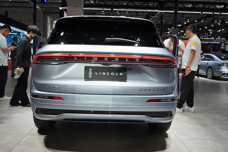 30万购车预算，想买豪华品牌SUV，除了BBA还有它