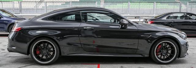 梅赛德斯AMG C63S Coupe海外实车