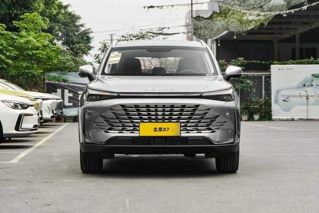 北京汽车X7优享+PLUS上市，1.5T+7DCT，售价12.99万元